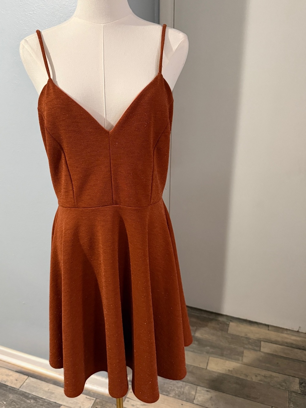 Sleeveless V-Neck Mini Dress in Rust